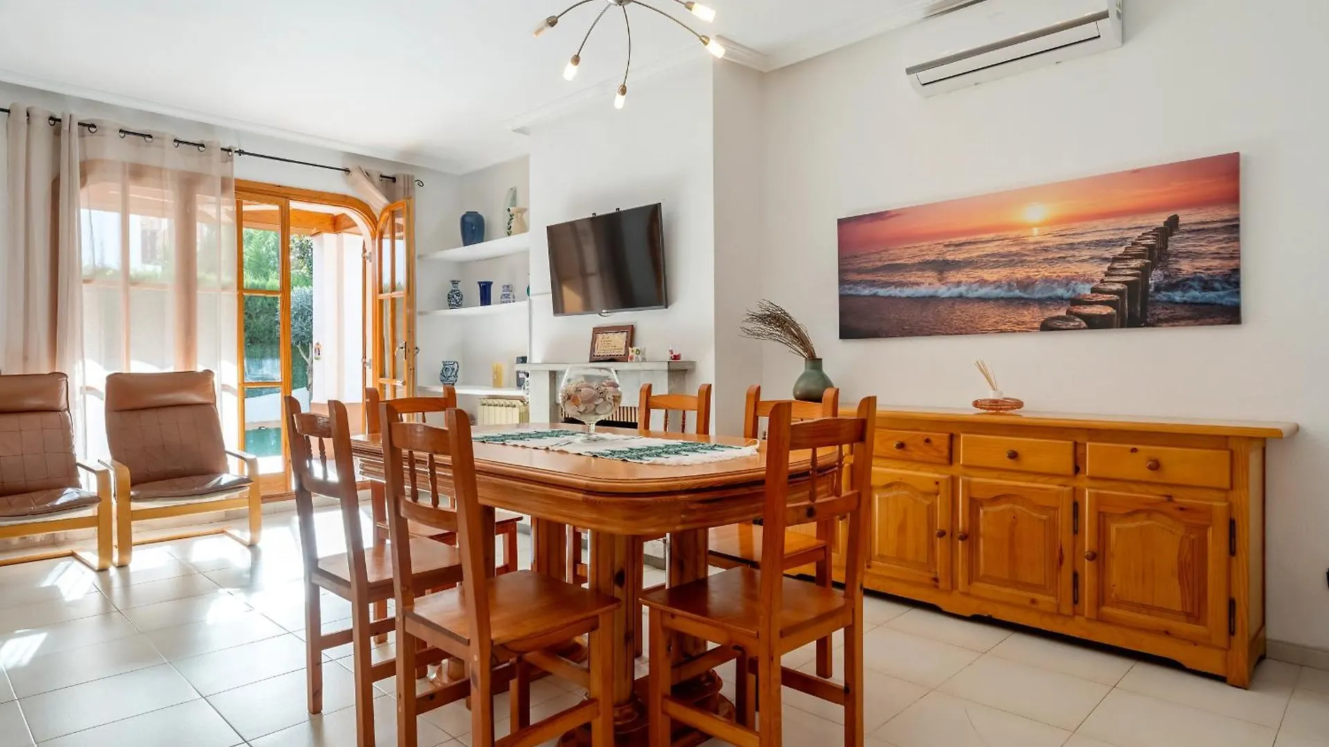 Hauzify I Casa Jaume Soler Villa Calafell 0*,  Spain