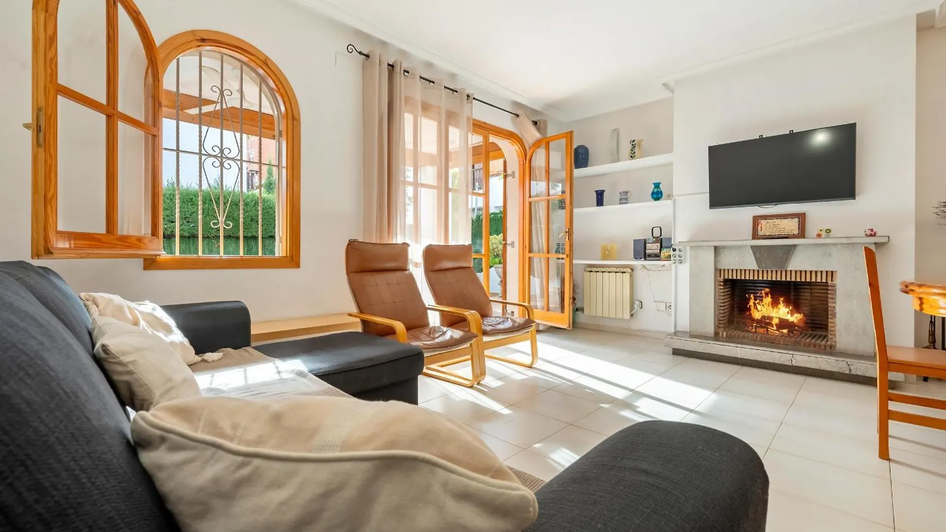 Hauzify I Casa Jaume Soler Villa Calafell